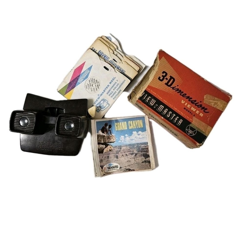 Sawyer's View-Master‎ Viewer Unisex OS Brown Model E Vintage 3D Reels Box Set